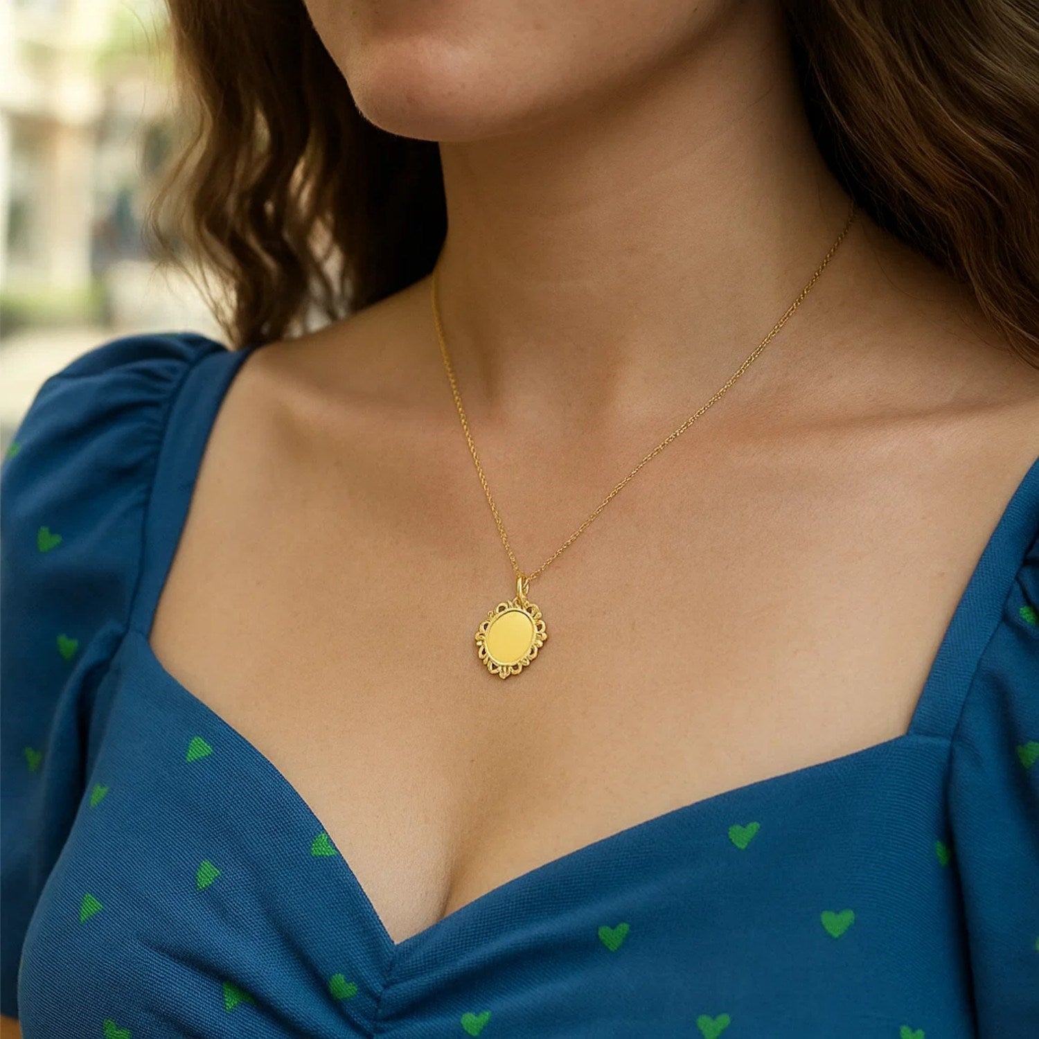 Baroque Round Pendant and Necklace in 14K Yellow Gold
