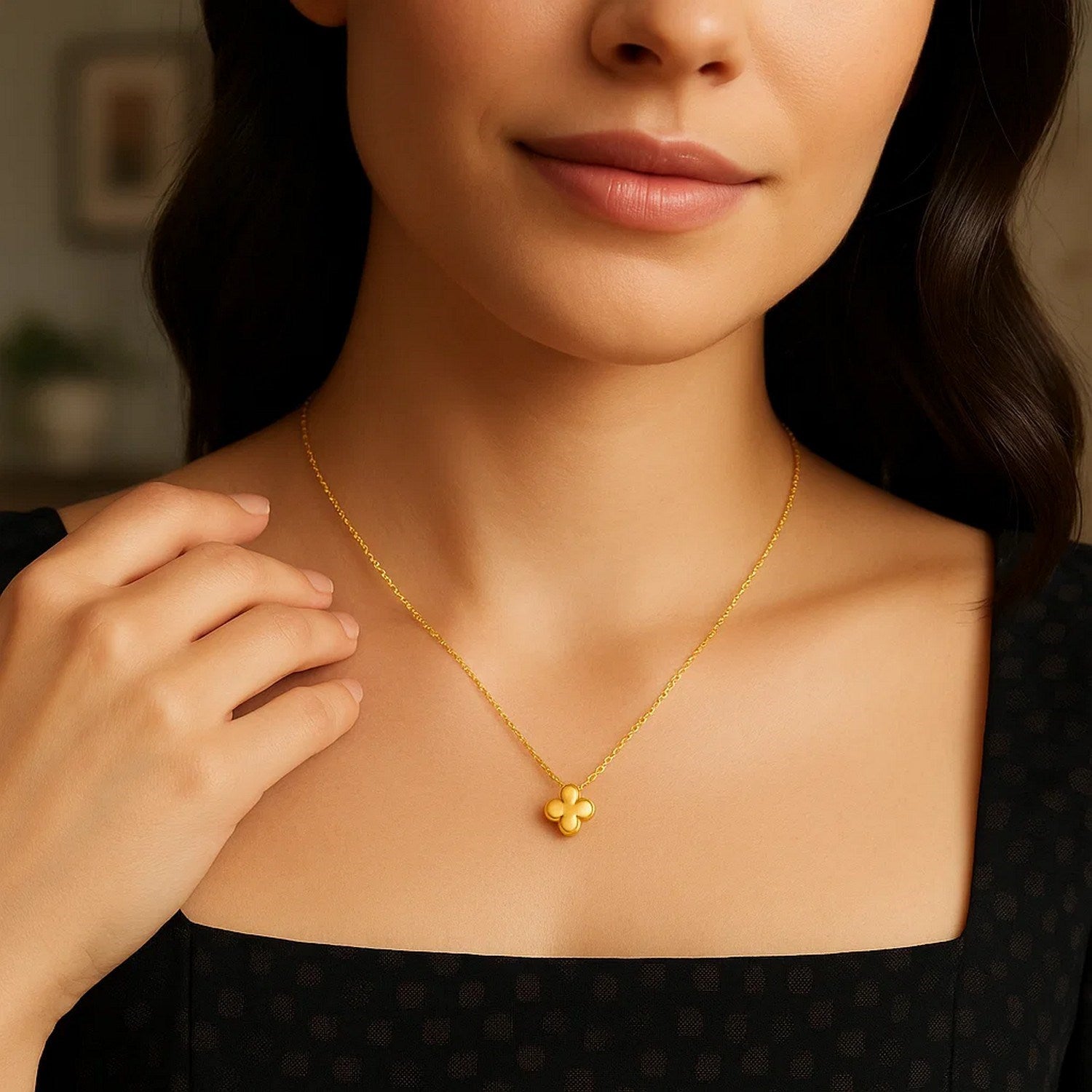 14K Yellow Gold Puffed Mini Clover Pendant Necklace